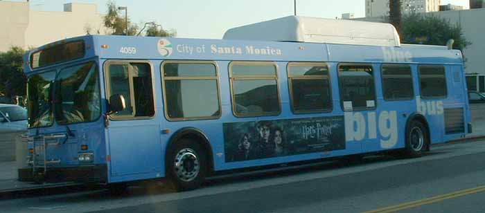 Santa Monica big blue bus New Flyer L40LF 4059